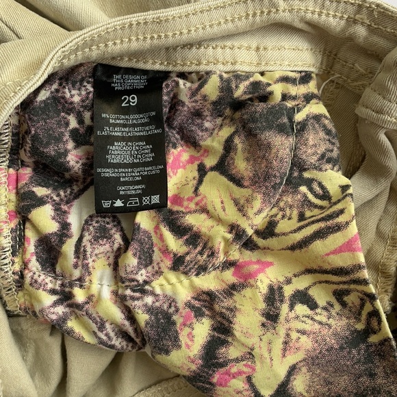 Skinny Cream Coloured Custo Pants Studded - Picture 8 of 9